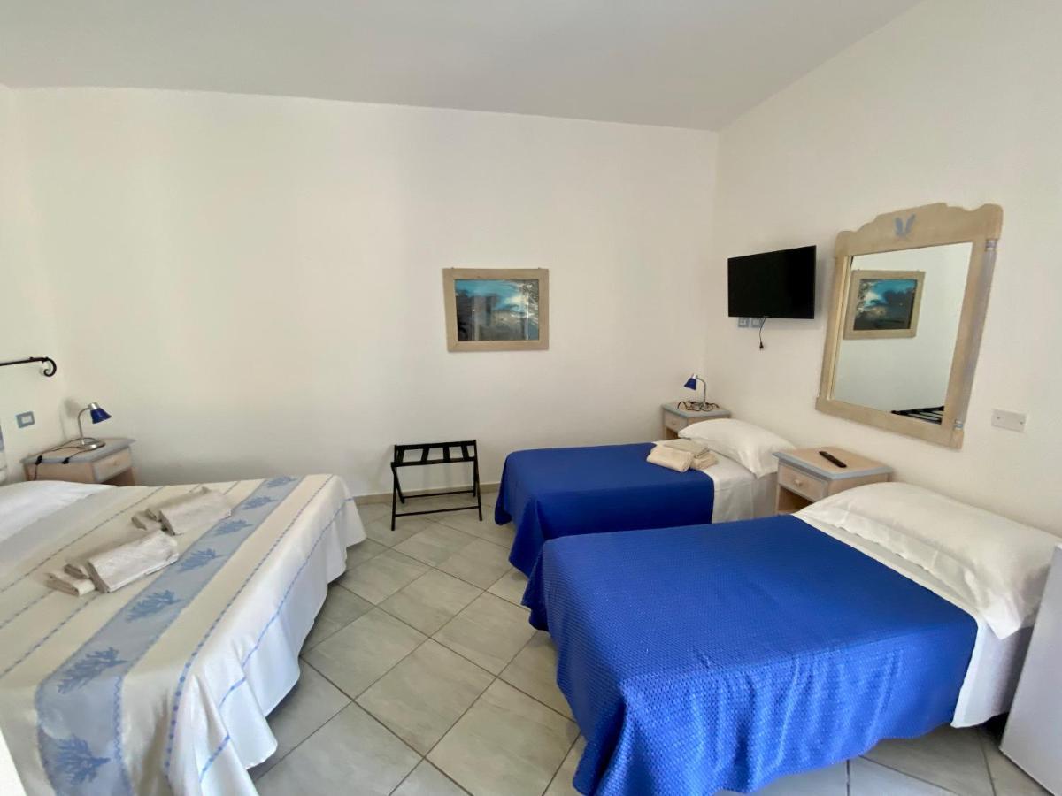 Tigrillo Bed&Breakfast ออลเบีย ภายนอก รูปภาพ