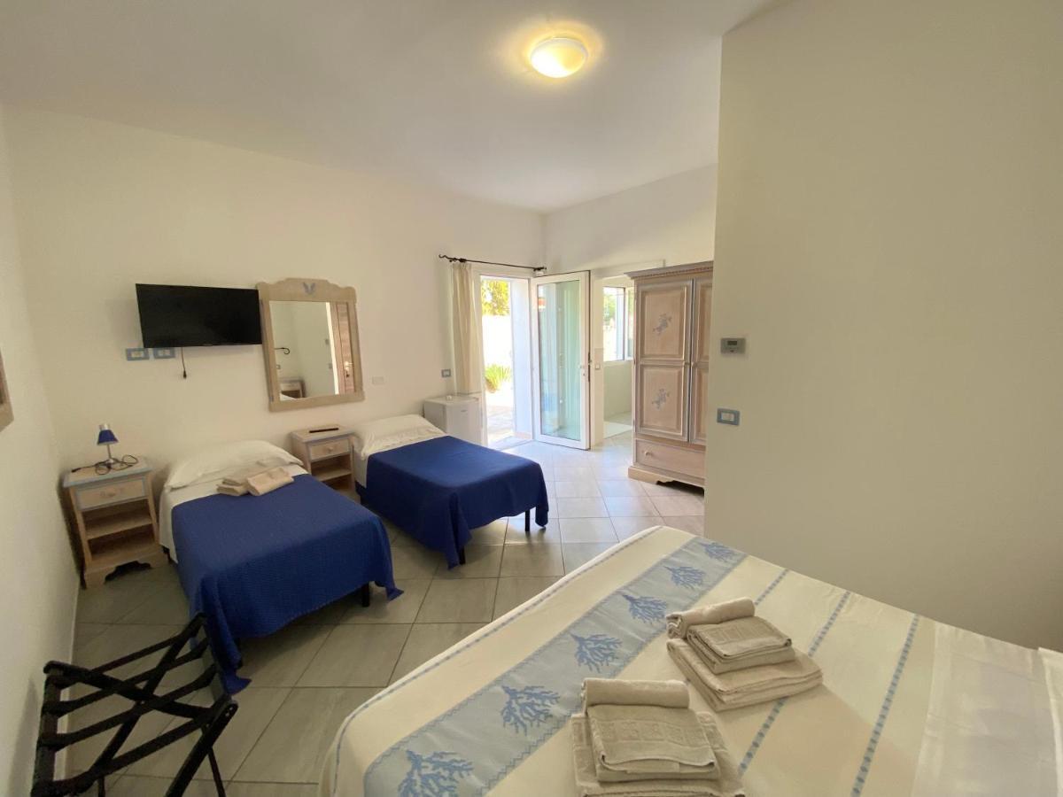 Tigrillo Bed&Breakfast ออลเบีย ภายนอก รูปภาพ